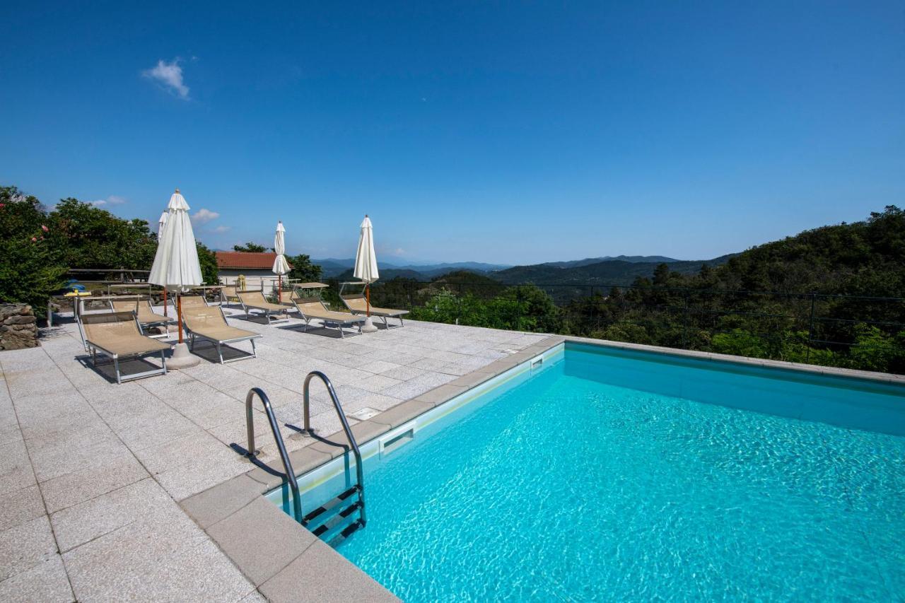 211 - Appartamento Acacia, Terrazza Giardino E Piscina Карро Экстерьер фото