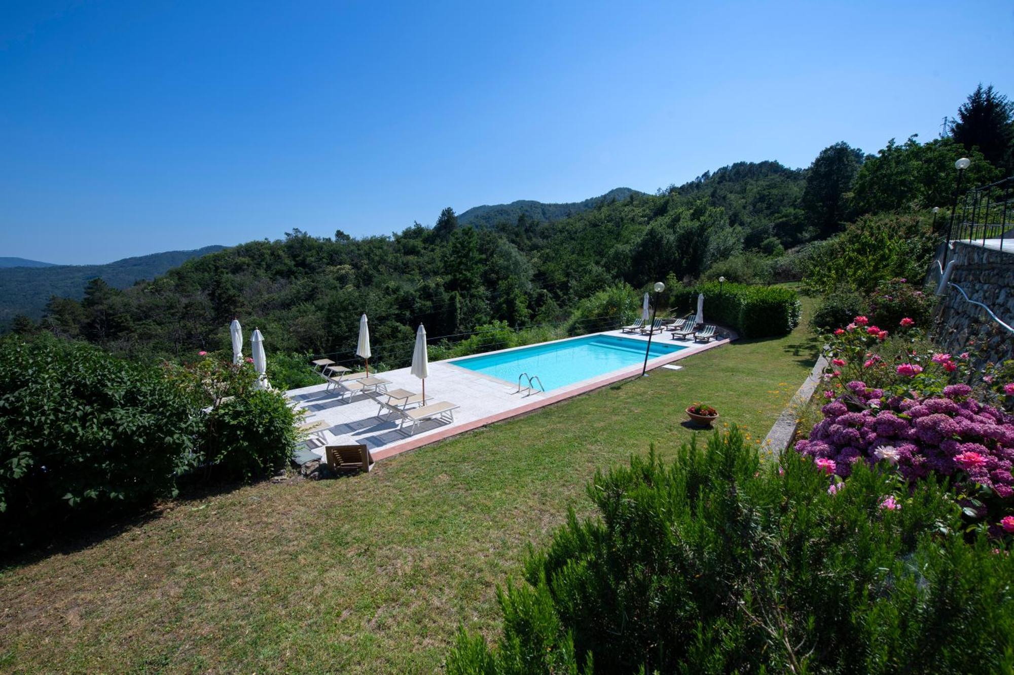 211 - Appartamento Acacia, Terrazza Giardino E Piscina Карро Экстерьер фото