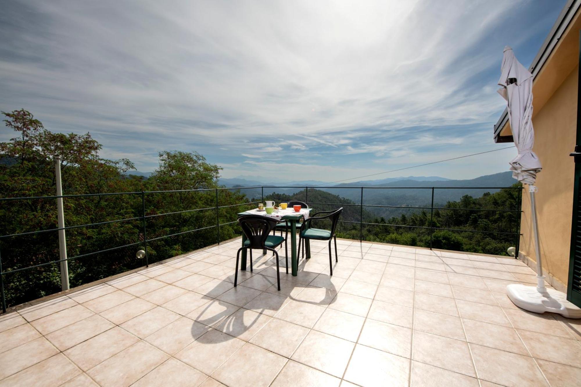 211 - Appartamento Acacia, Terrazza Giardino E Piscina Карро Экстерьер фото