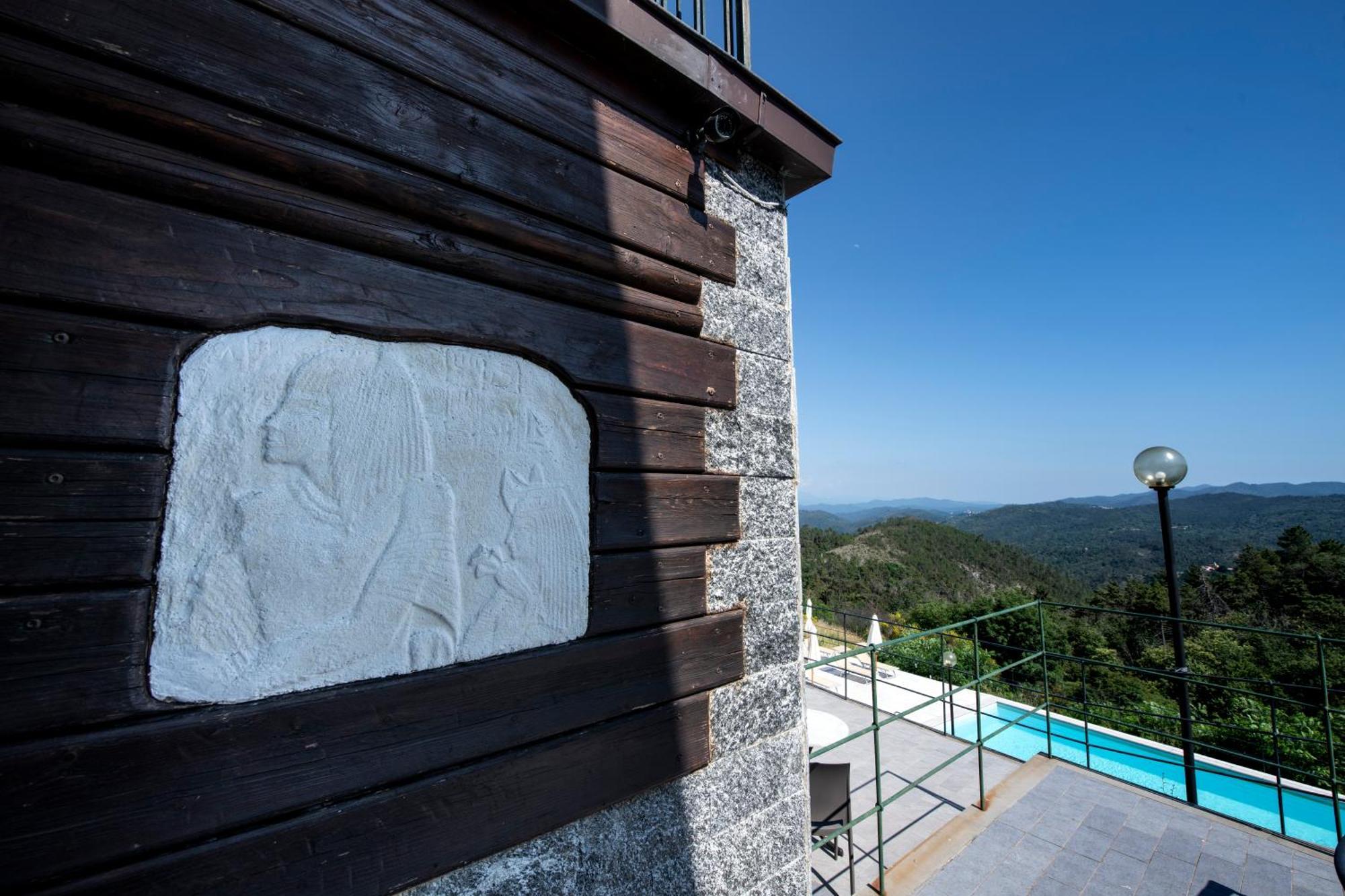 211 - Appartamento Acacia, Terrazza Giardino E Piscina Карро Экстерьер фото